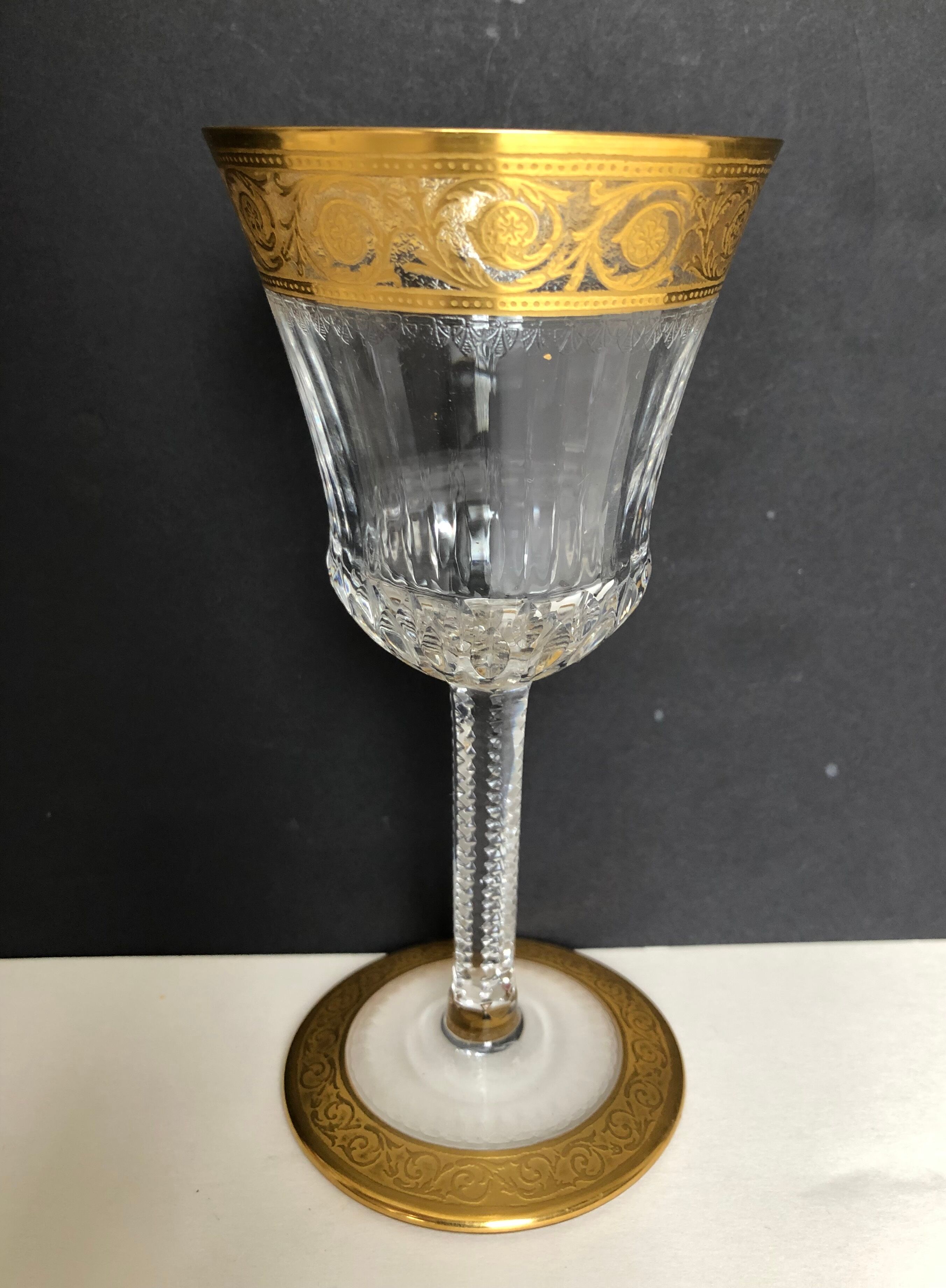 6 crystal wine glasses from Saint Louis thistle model