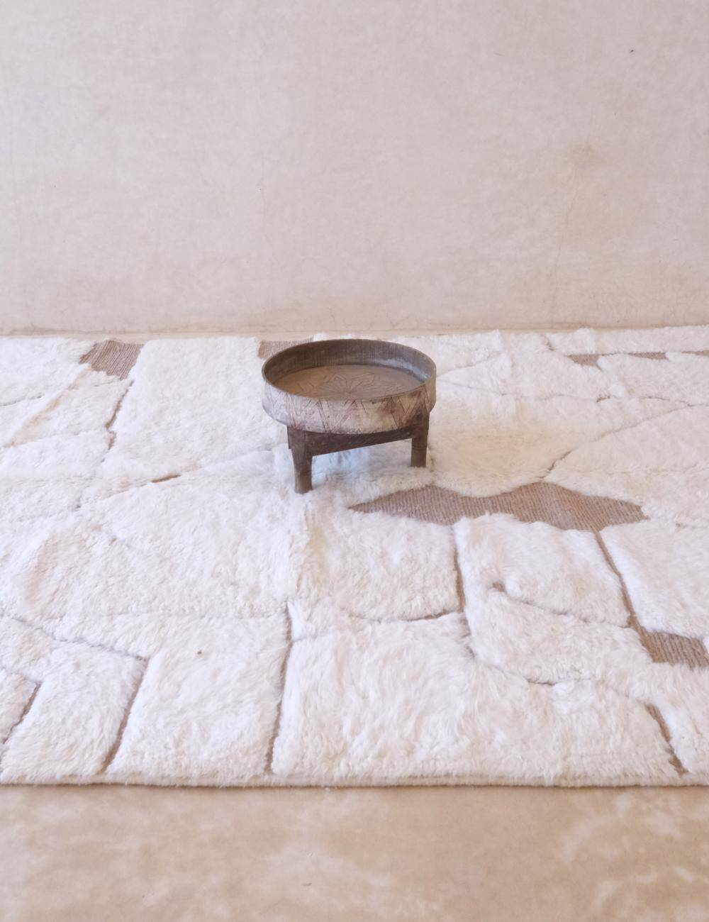 White Berber Rug - 292 x 208 cm