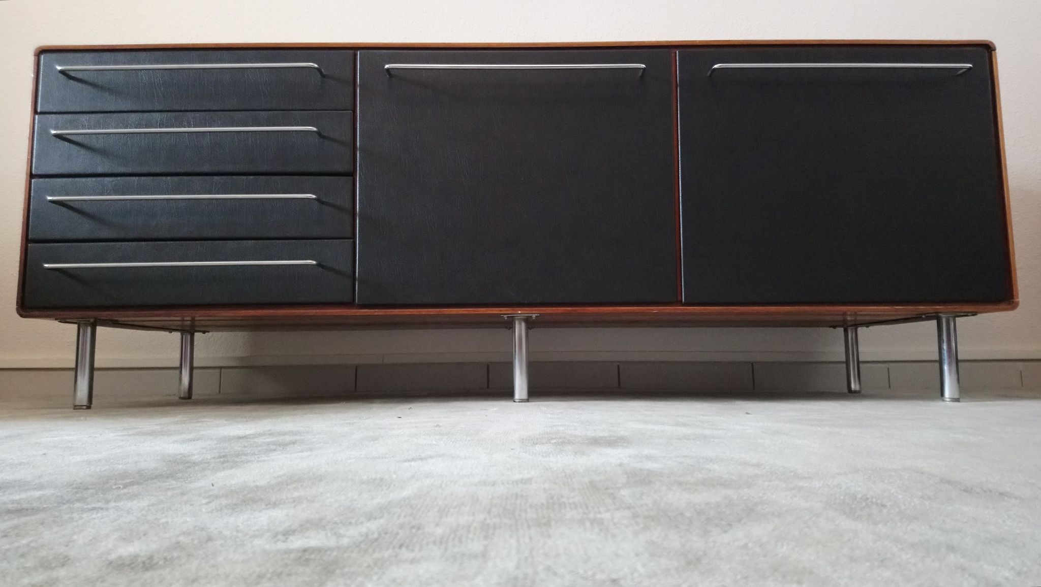 Rare row of wood and leatherette of the 60s 70s