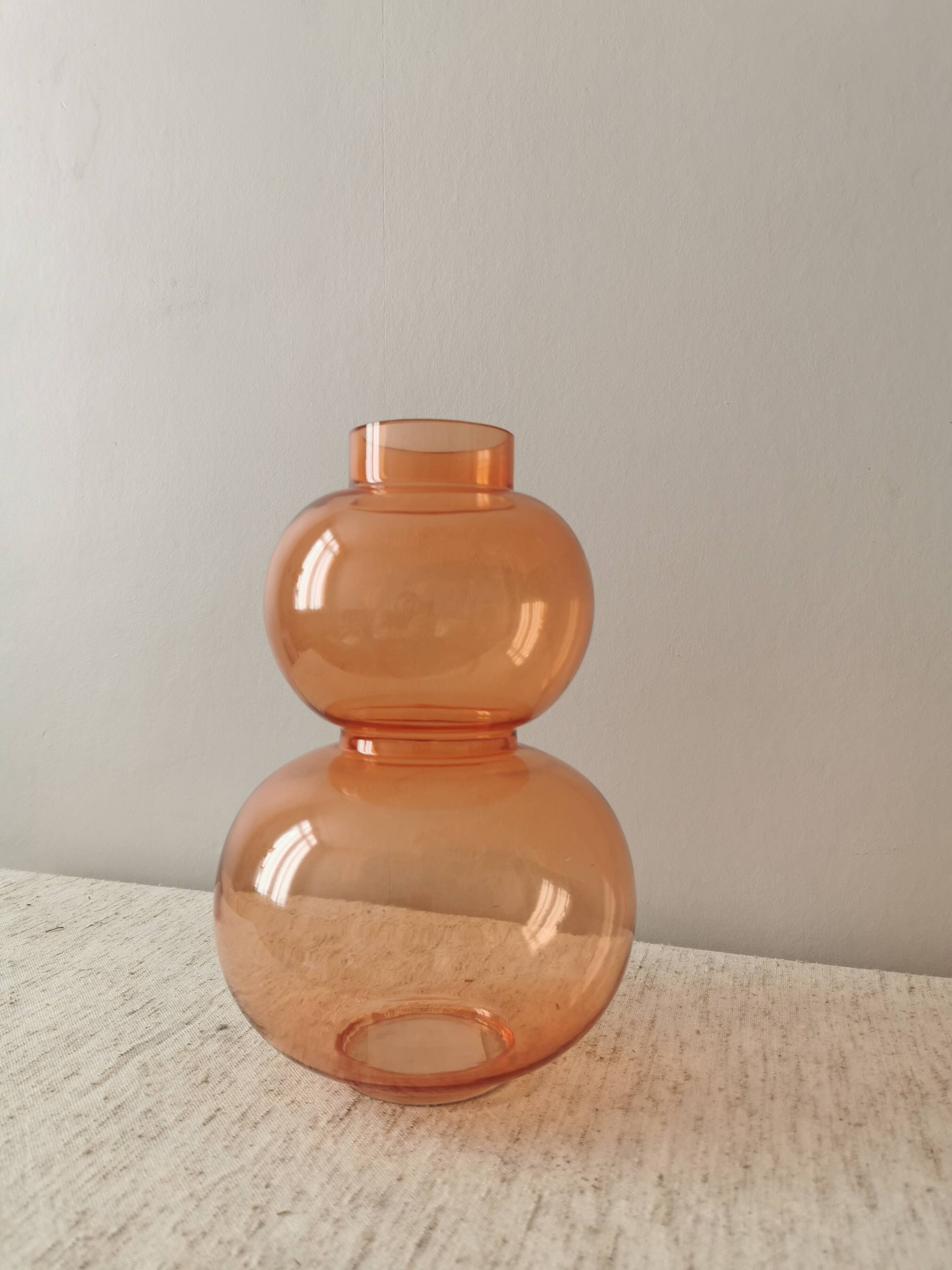 Second hand vase
