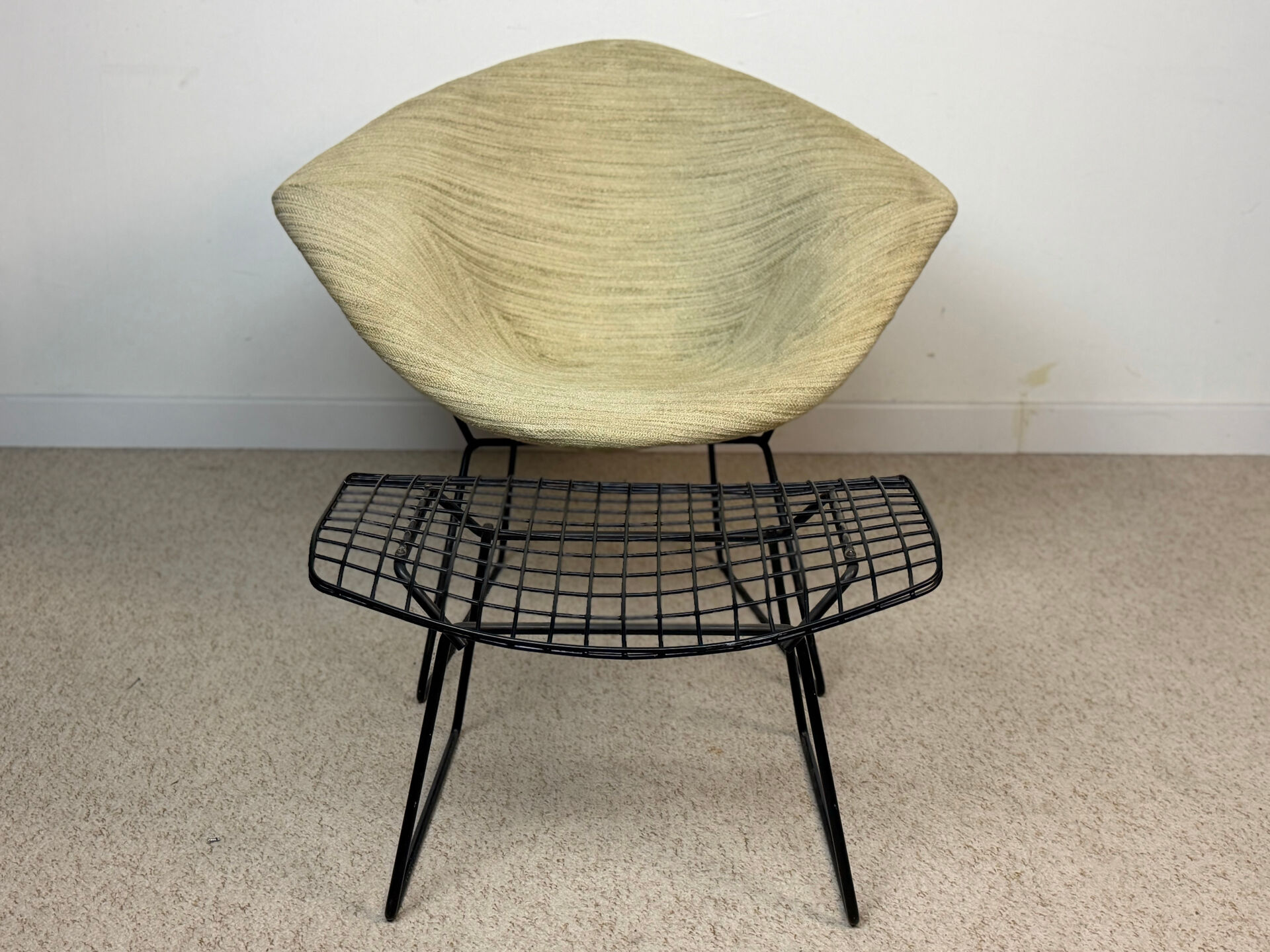 Diamond chair & ottoman by Harry Bertoia for Knoll