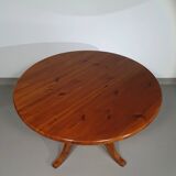 70s pine wood dining table / wood column leg table in 4-leg design with round top