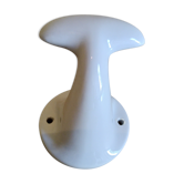 Patère en porcelaine de Limoges