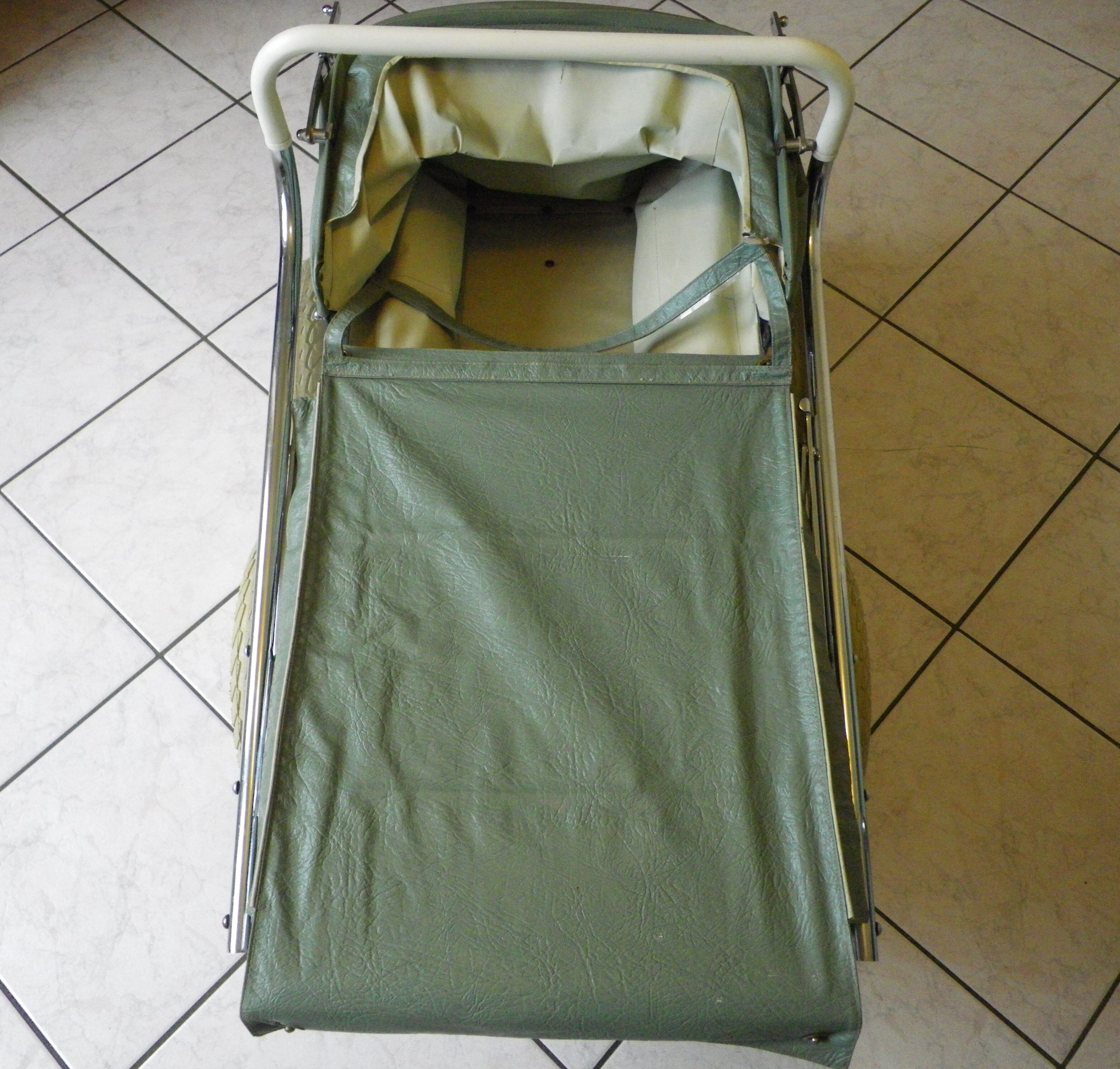 Landeau repliable d'origine de marque Flandria années 50