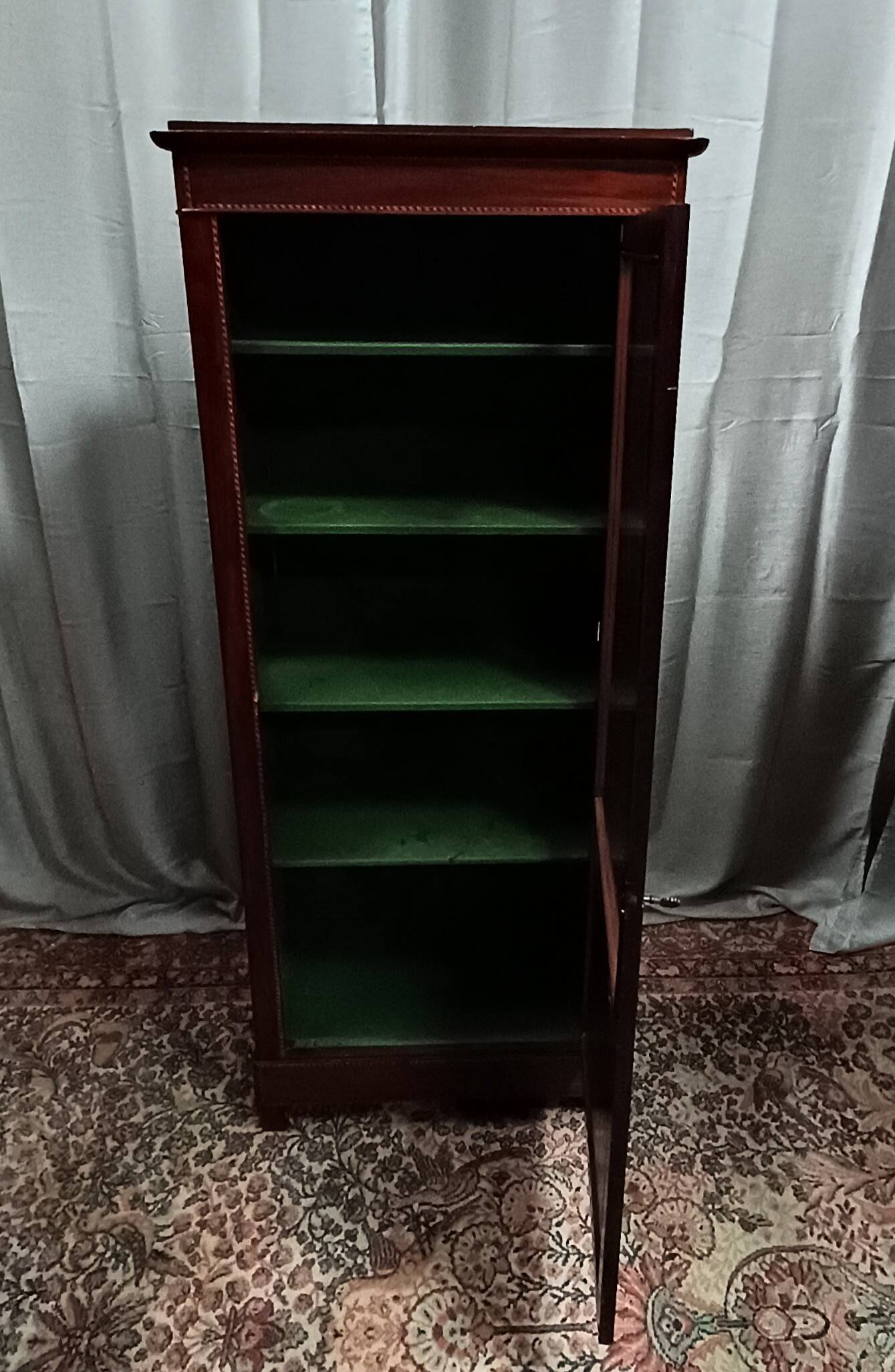English style display cabinet in marquetry mahogany.