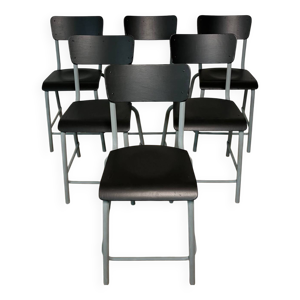 Chaises écoliers de