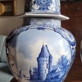 Two Delft earthenware vases