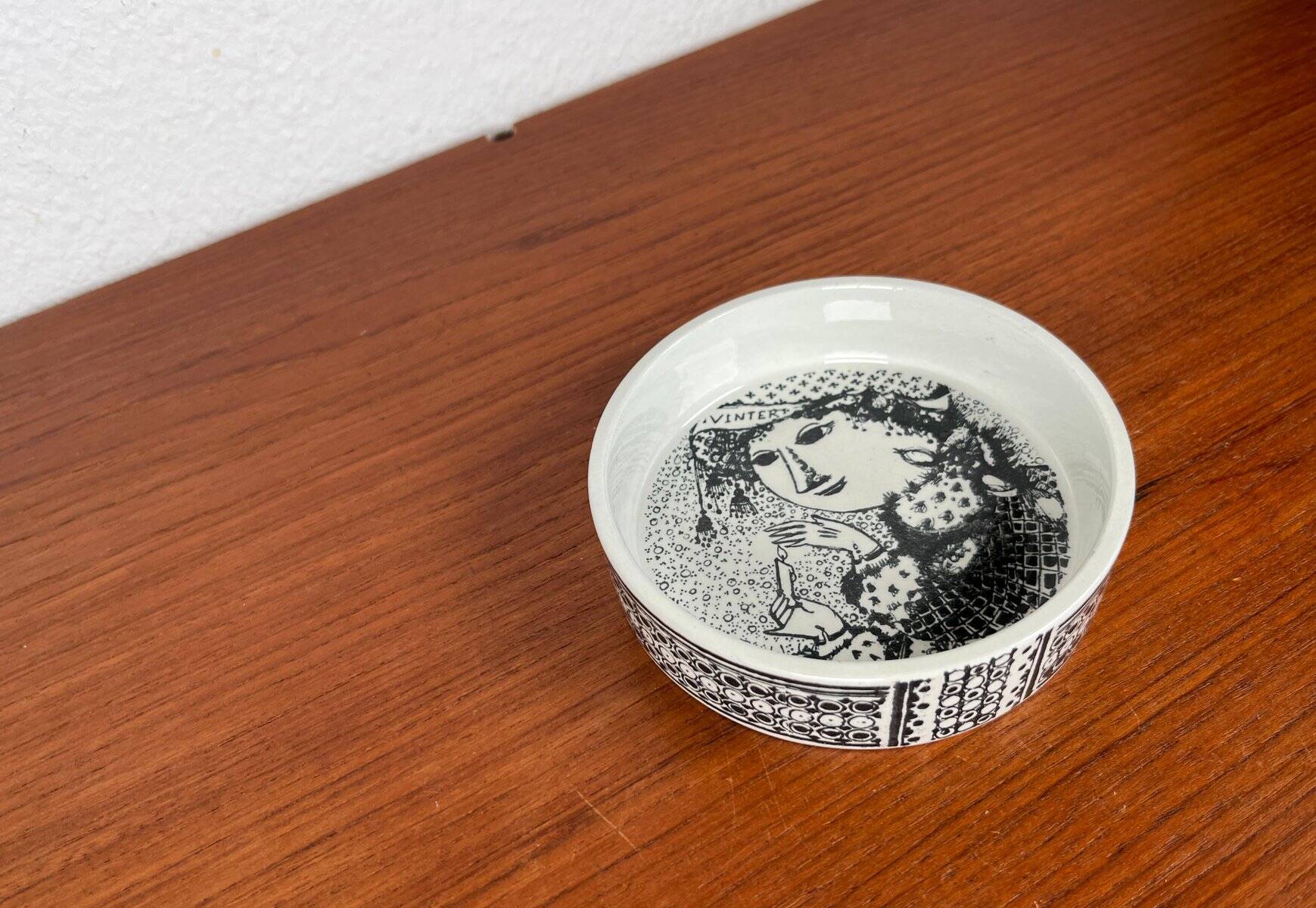Danish Bowl Flora from the Mid-Century by Bjørn Wiinblad for Nymölle Denmark, 1960s