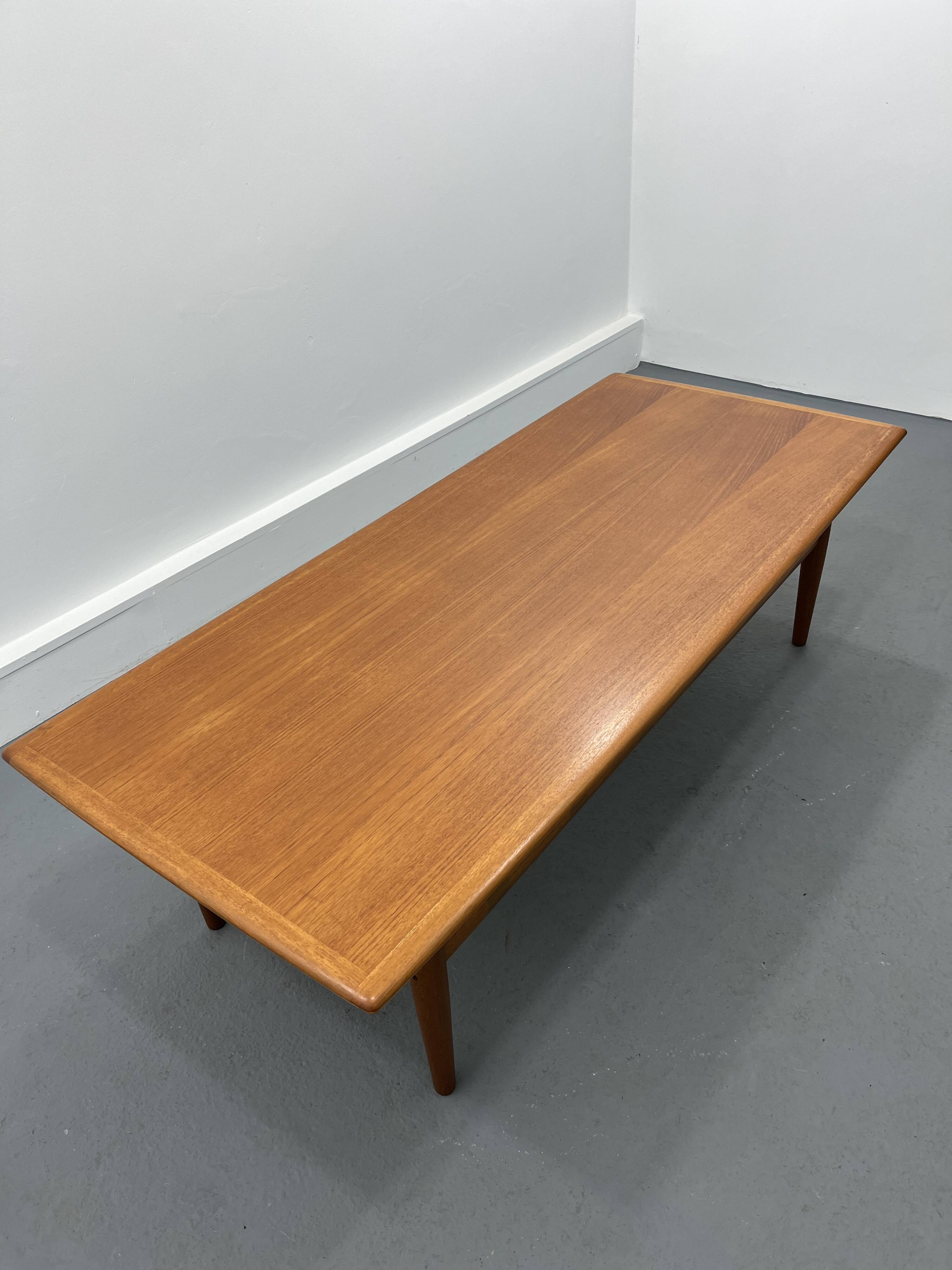 Danish Coffe table teak, 1970s