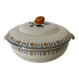 Old tureen