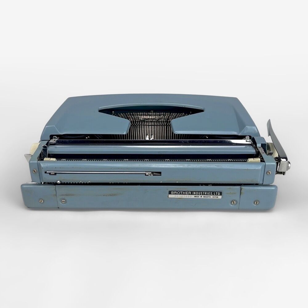 Blue Brother Deluxe Typewriter 60s