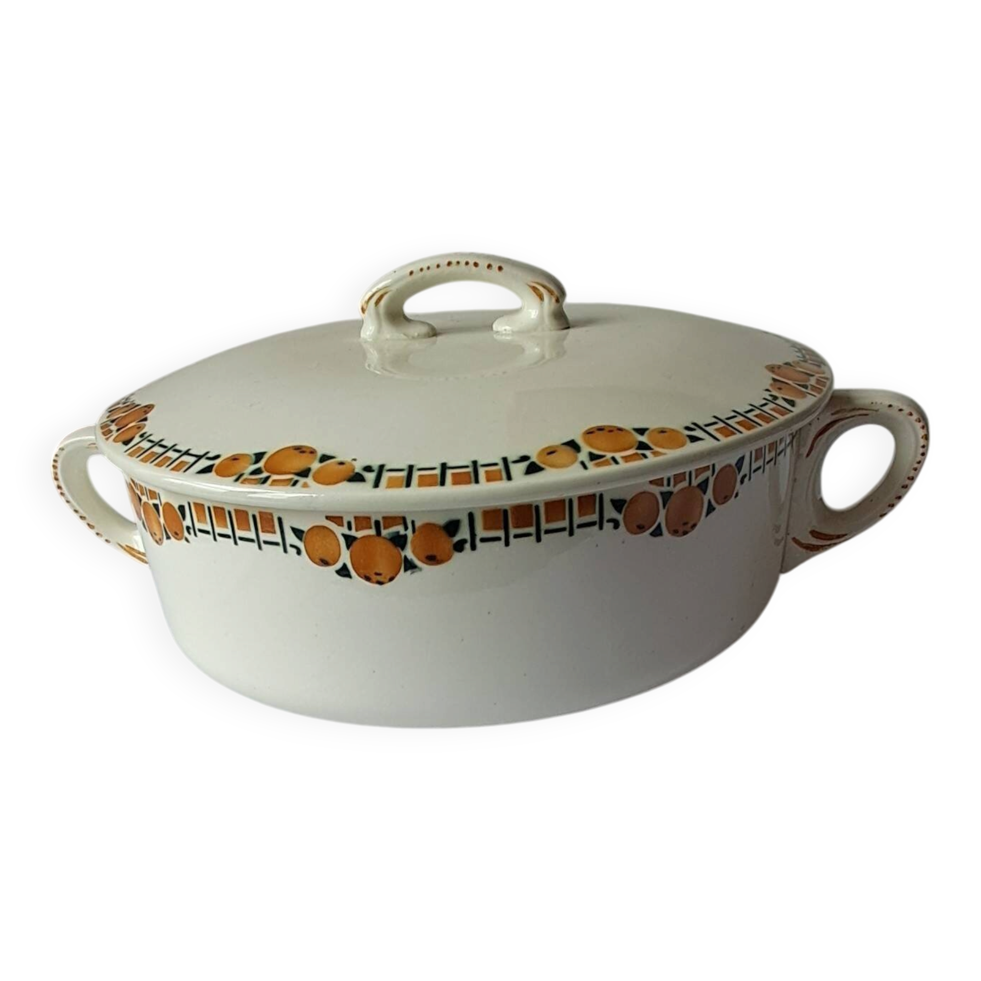 Old model vegetable dish Cotentin from the St Amand factory.