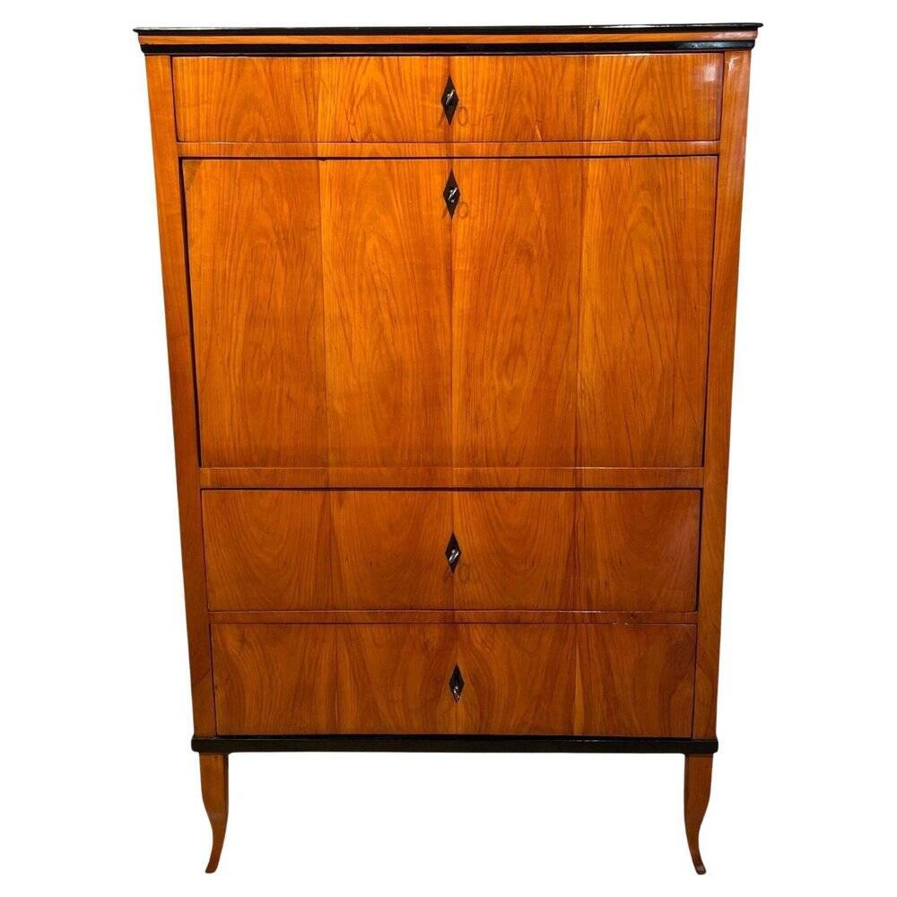 Biedermeier Secretary in Cherry Veneer, 1820s