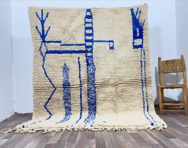 Handwoven natural wool rug, size 150/250 cm.