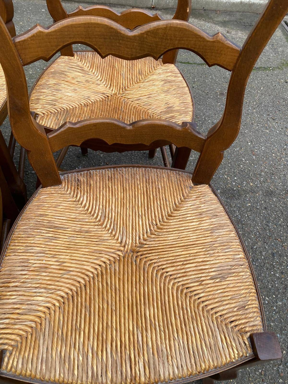 6 Louis XV chairs in solid oak, strawed and carved, 1950.