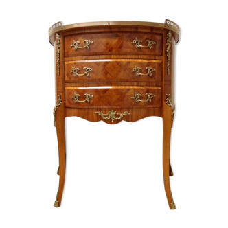 Louis XV / Louis XVl pink wood marquetry dresser