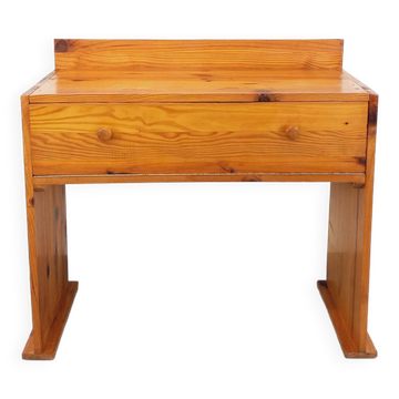Bureau vintage en pin avec pieds luge des années 70 80