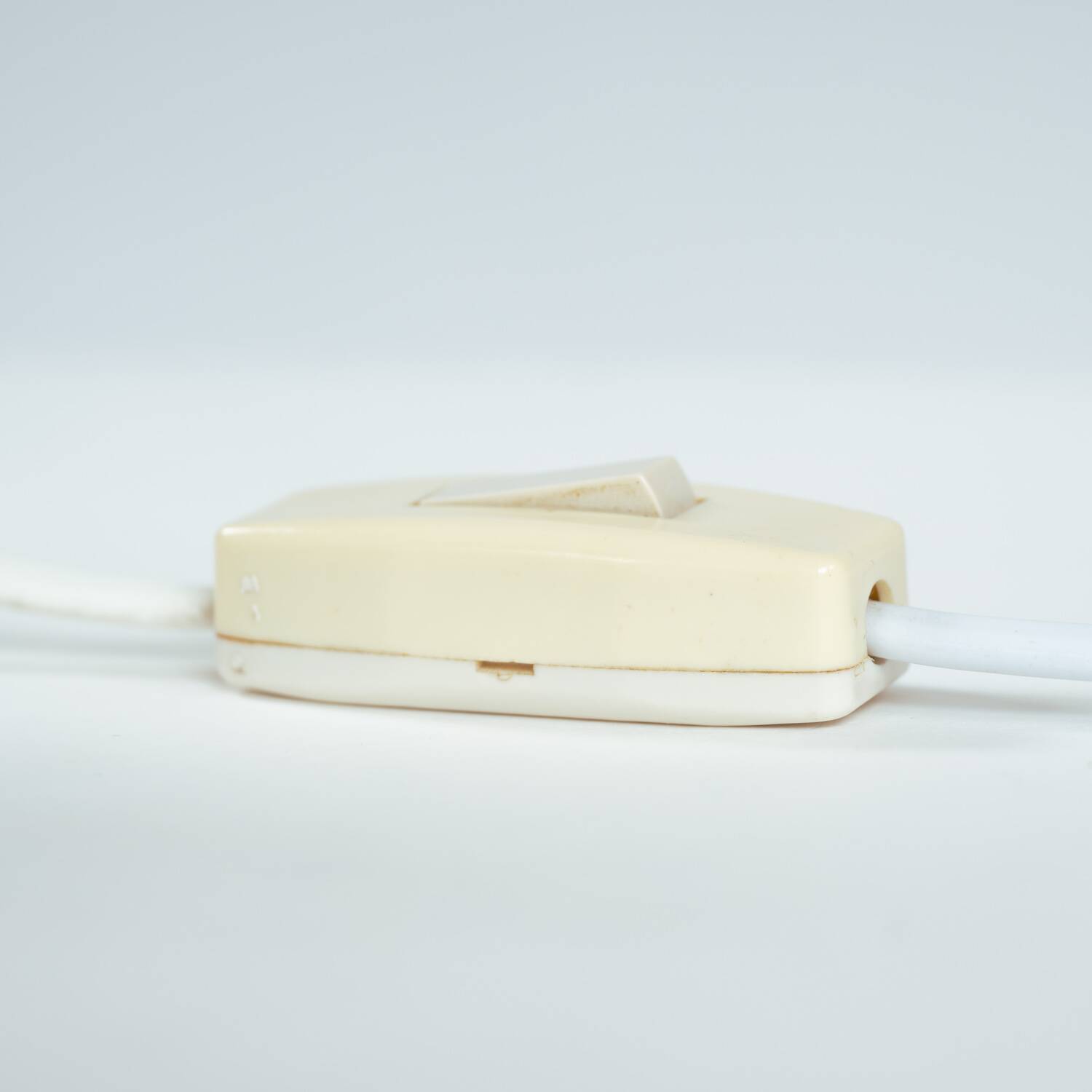 Handpainted porcelain Art Nouveau table lamp by Großherzoglichen Keramik-Manufaktur Darmstadt, 1930