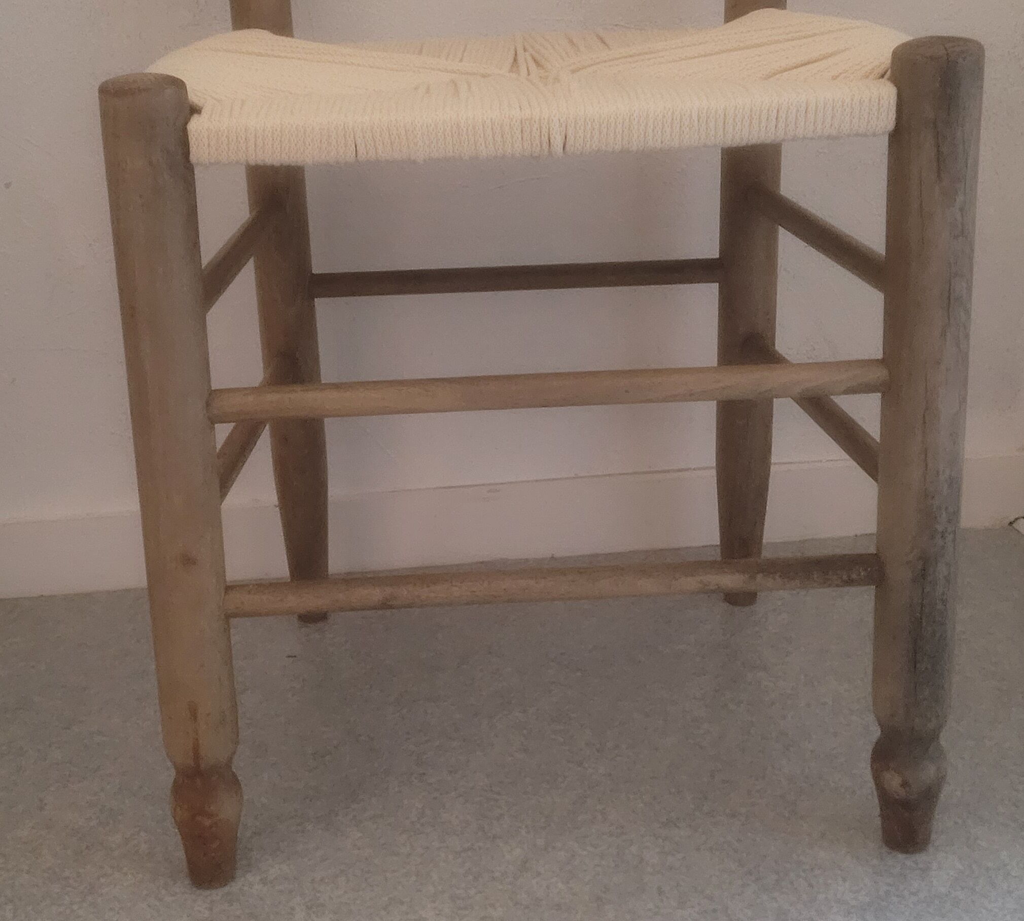 Country chair sitting in rope