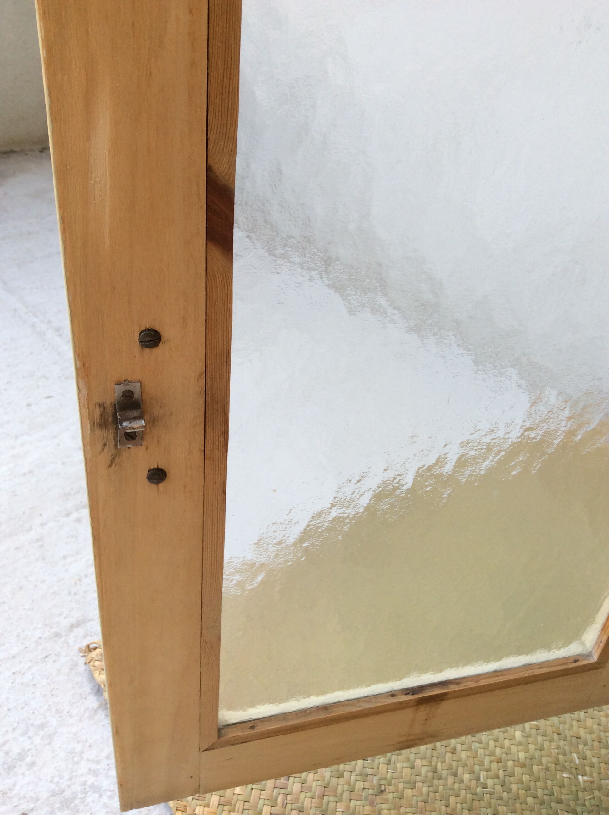 Top buffet glass doors 50s patinated almond green