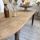 Oval farmhouse table 250cm pine