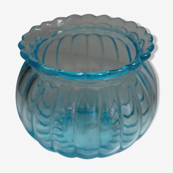 Vase bleu boule signé