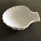 Empty pocket white shell