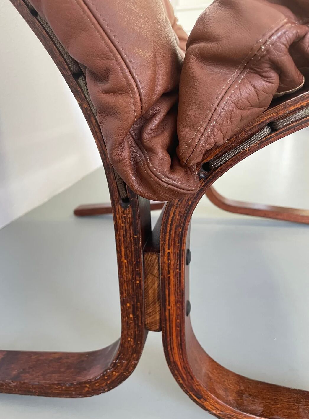 Vintage leather lounge chair Ingmar Relling