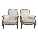 Paire de fauteuils - bergères de style Louis XV
