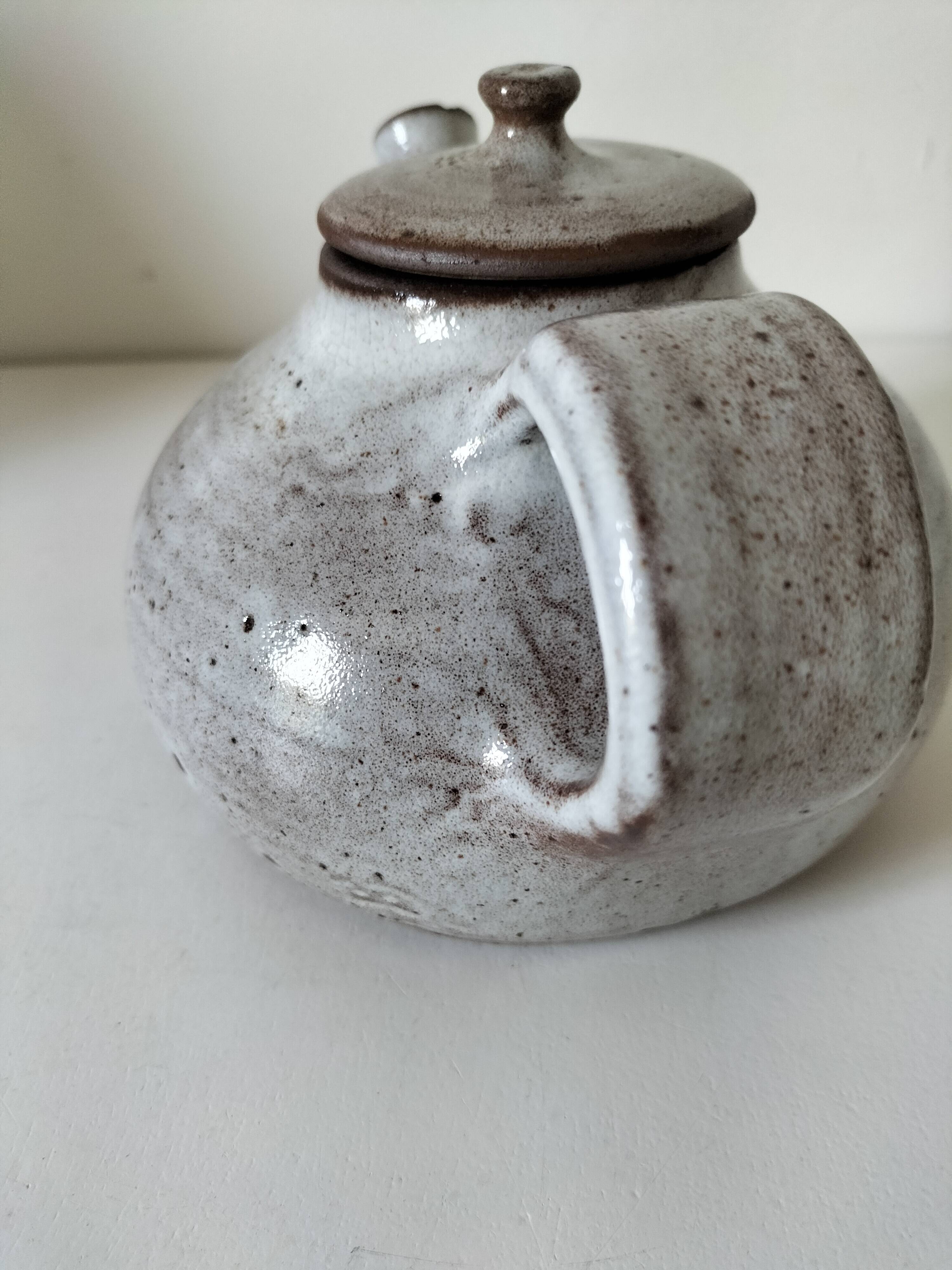 Stoneware teapot from Ratilly – Jeanne and Norbert Pierlot – 1960s/70s
