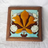 Leaf earthenware checkered underside and maronnier bug - autumn atmosphere - deb. XXth