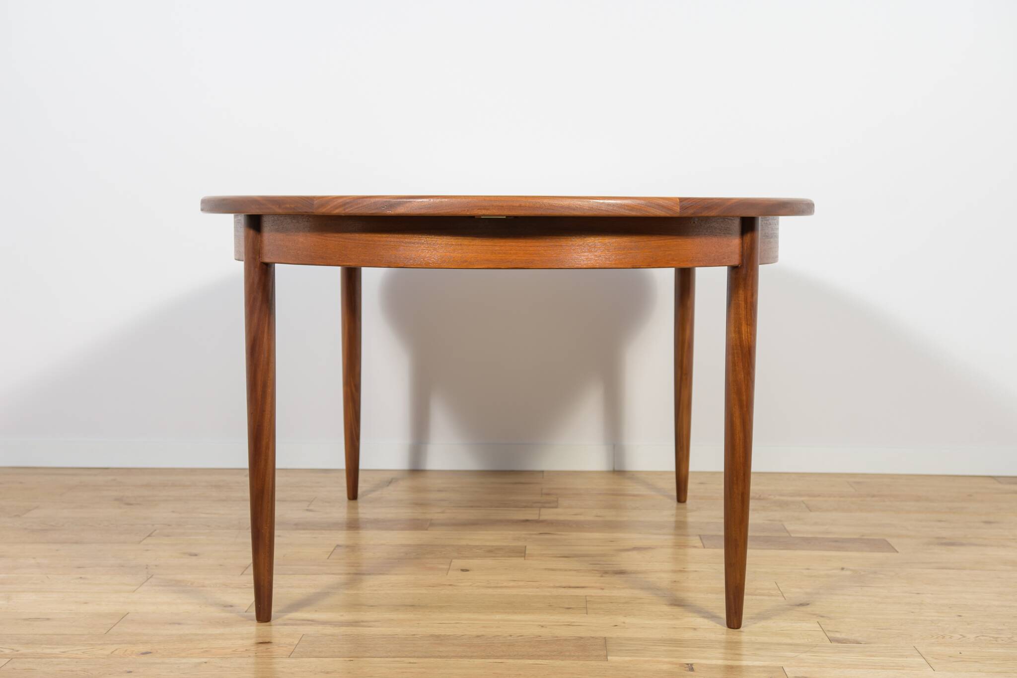 Mid-century teak modern oval dining table from G-Plan, United Kingdom, 1960s