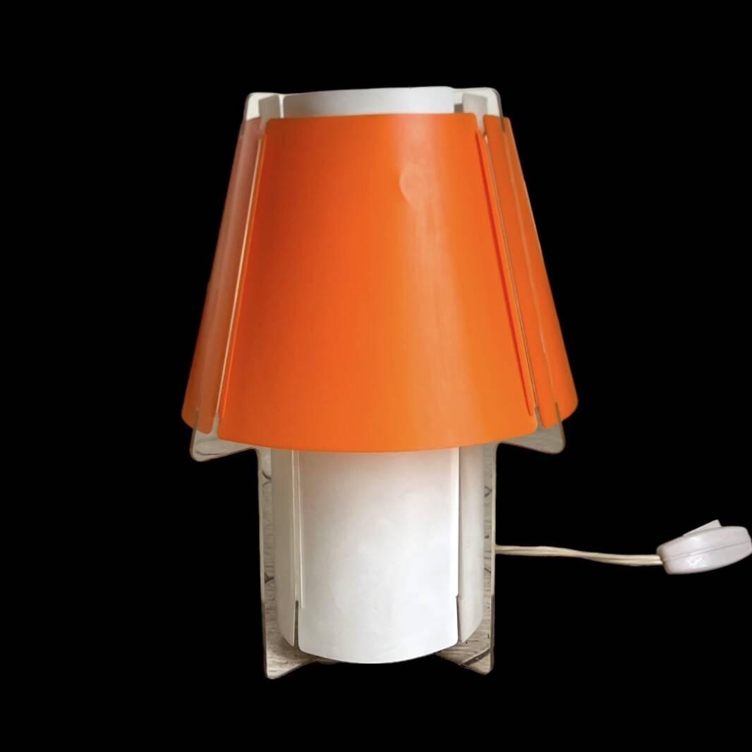 Hoyrup Classic 26 Scandinavian lamp kit with box, instructions and warranty