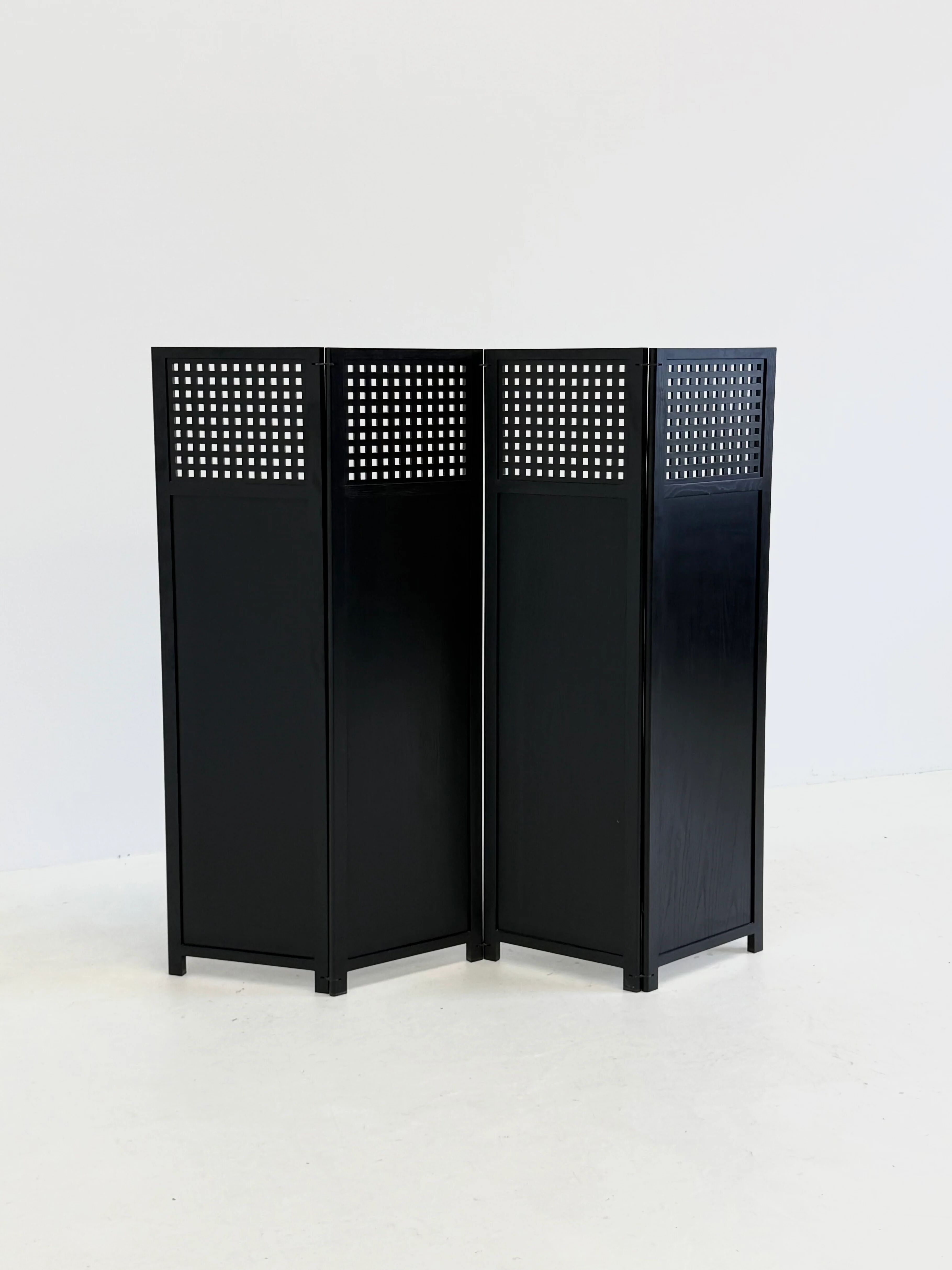 Room divider by Umberto Asnago for Giorgetti