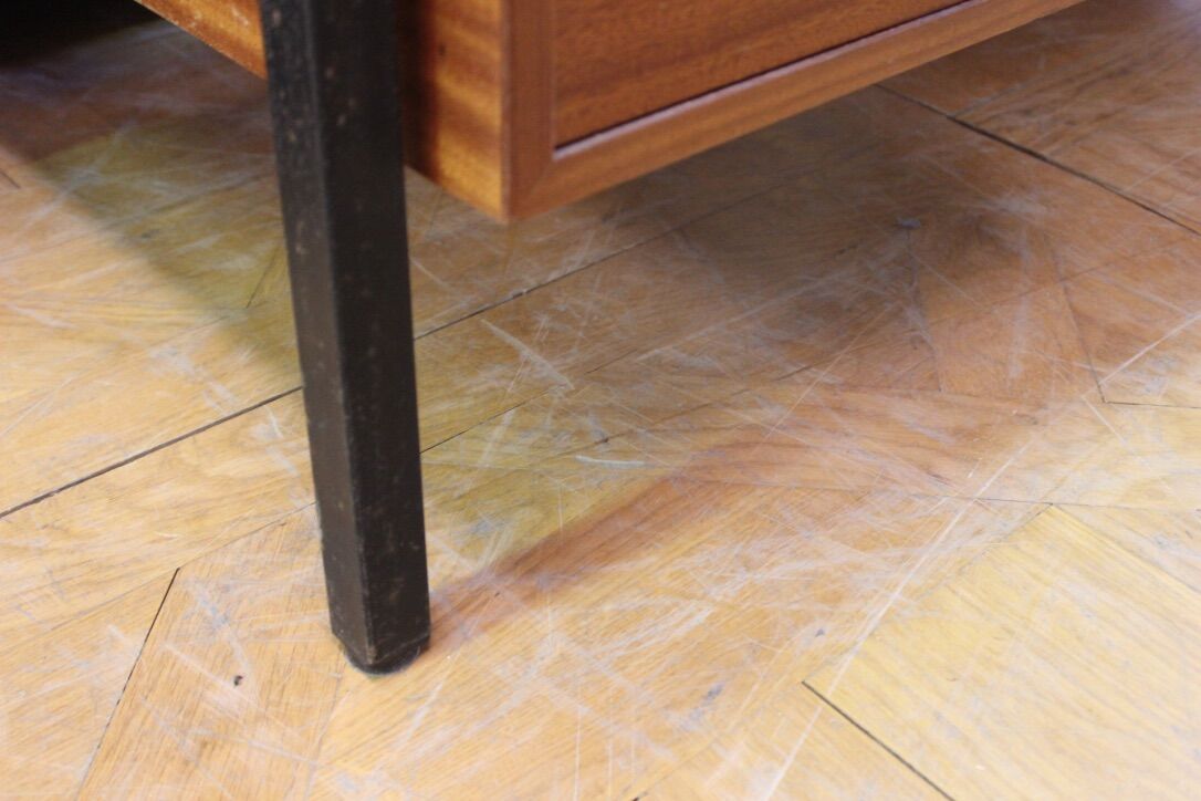 Large flat design desk