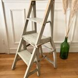 Transformable stepladder chair
