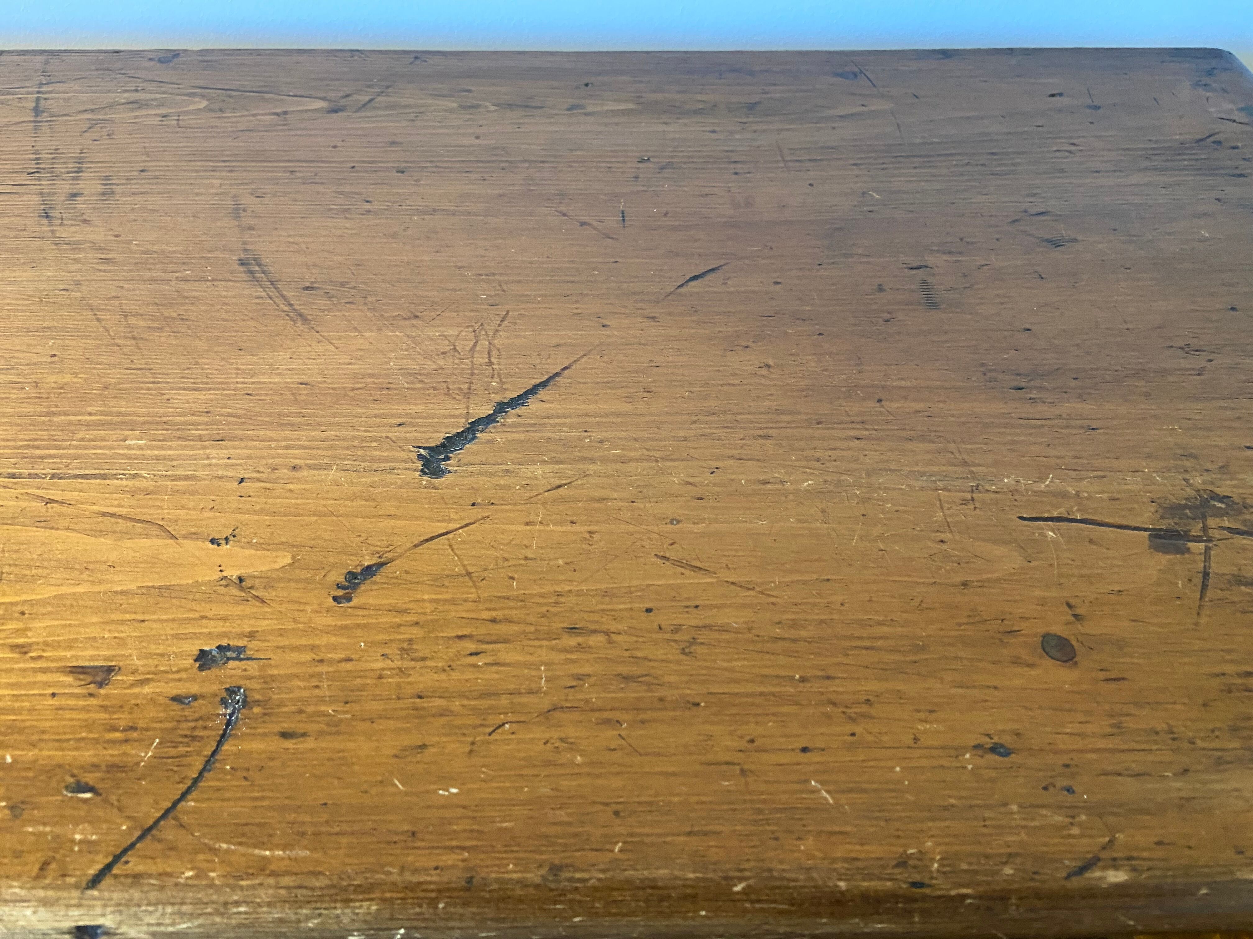 English pine chest of drawers early twentieth century