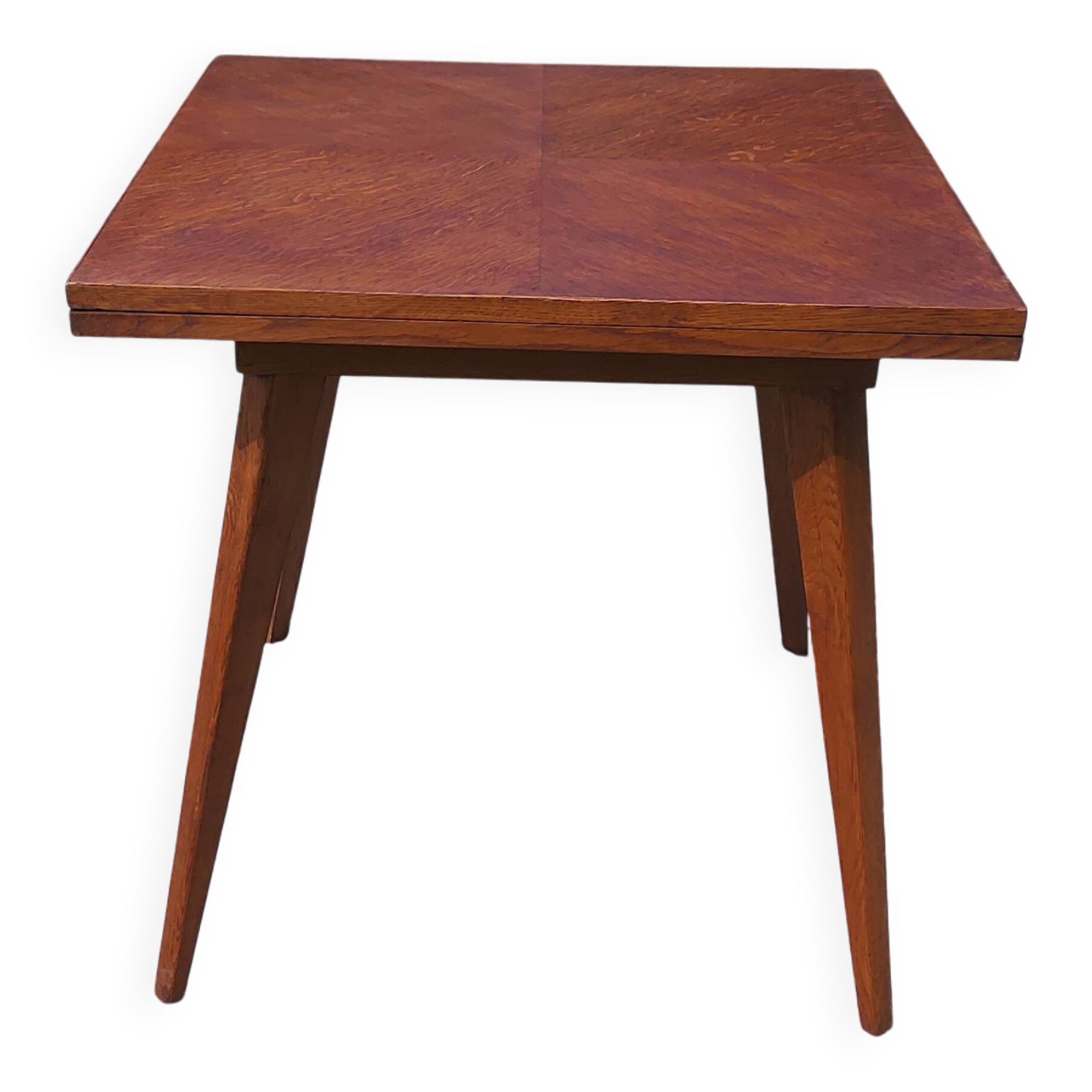 Extendable table with compass legs