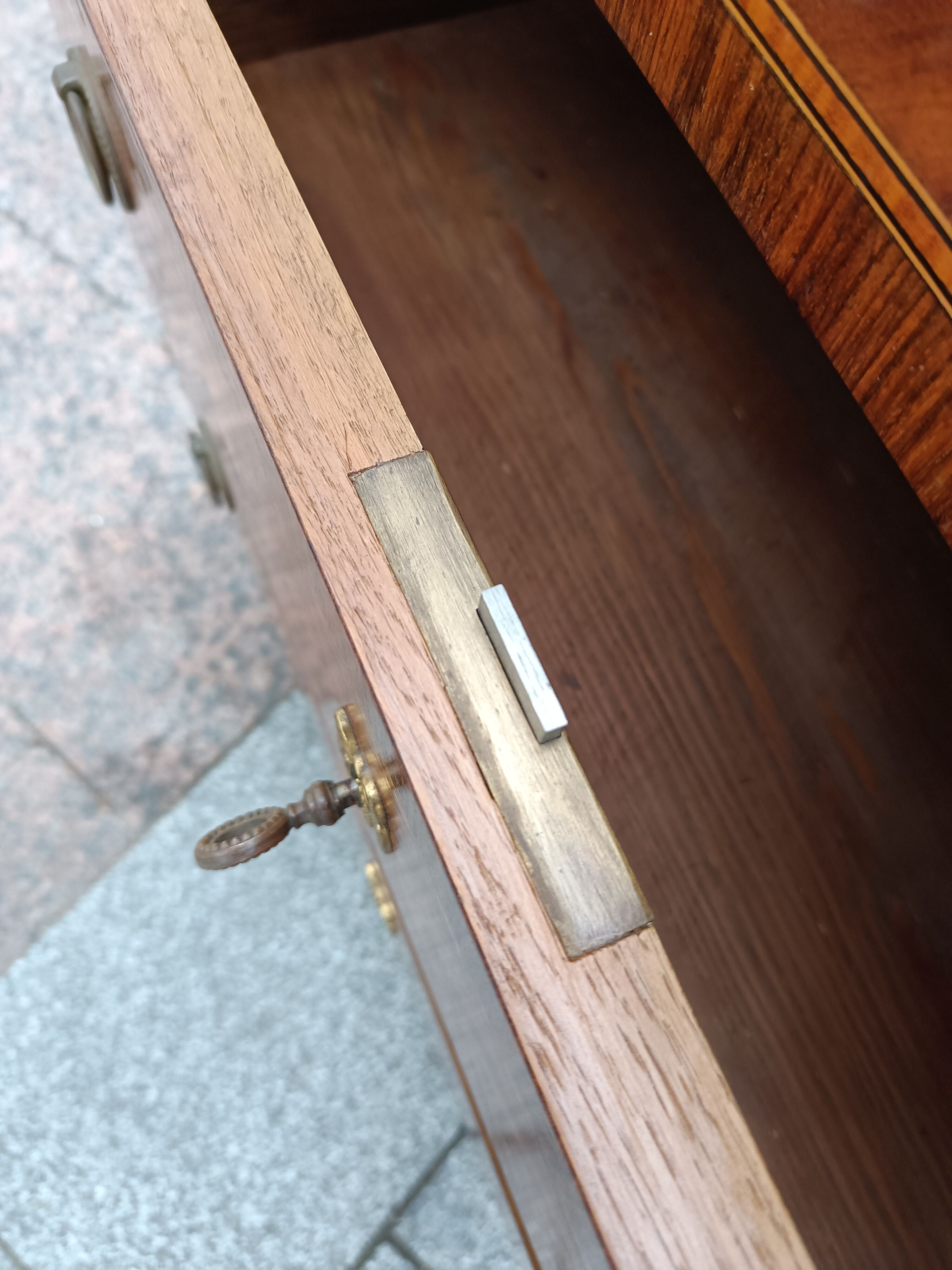 Old Louis XVI style chest of drawers in marquetry