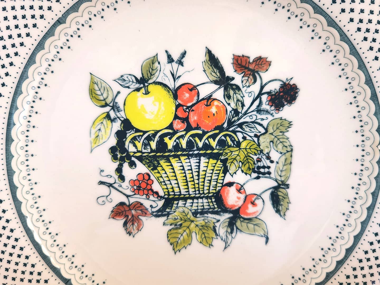 Service de 18 assiettes