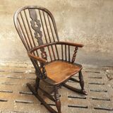 Antique rocking chair Windsor 1840