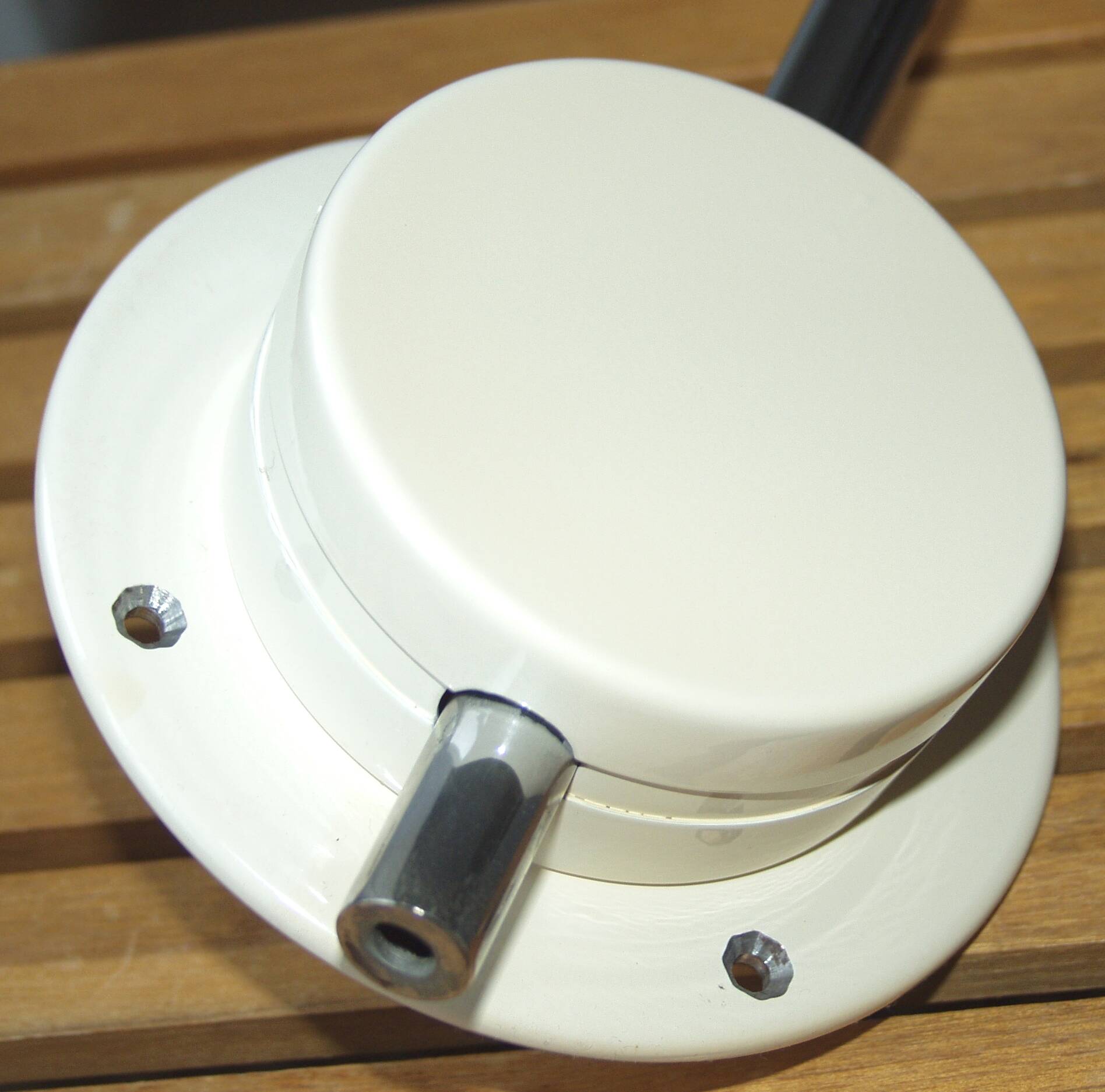 Luminaire "Mezzaluna" designed by Bruno Gecchelin ('75) / Ceiling light or wall light