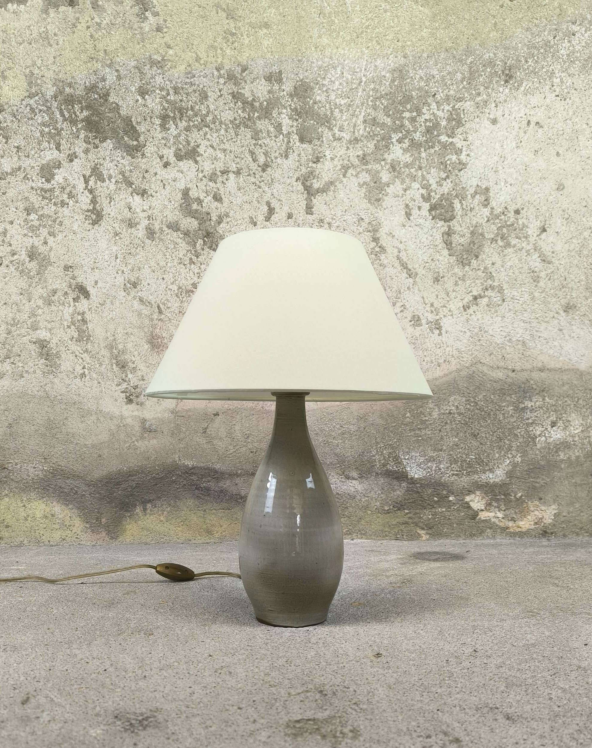 Lampe vintage en grès vernissé Jean Dubost