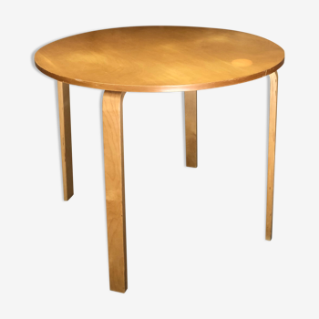 Table à manger ronde en bois vintage