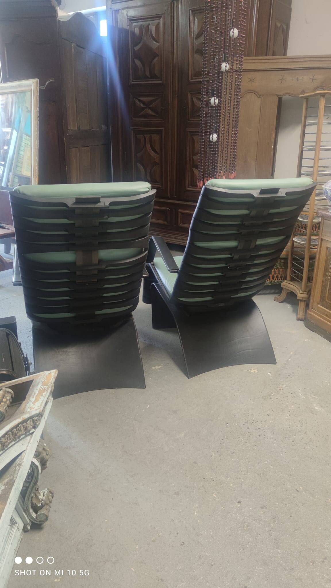 Pair of armchairs model antropovarius ferdinand porsche poltrona frau