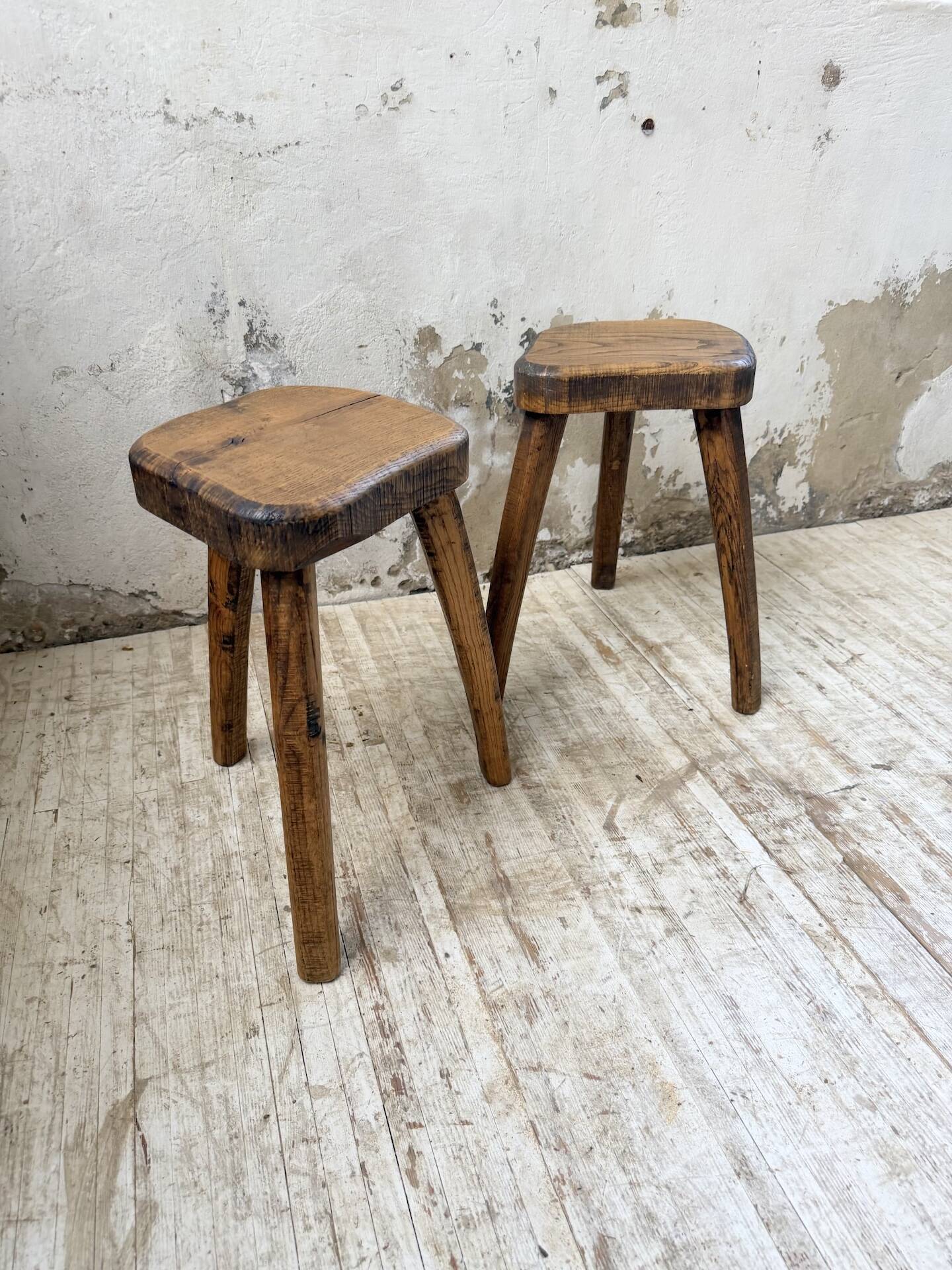 Paire de tabourets Henri Bataille chêne