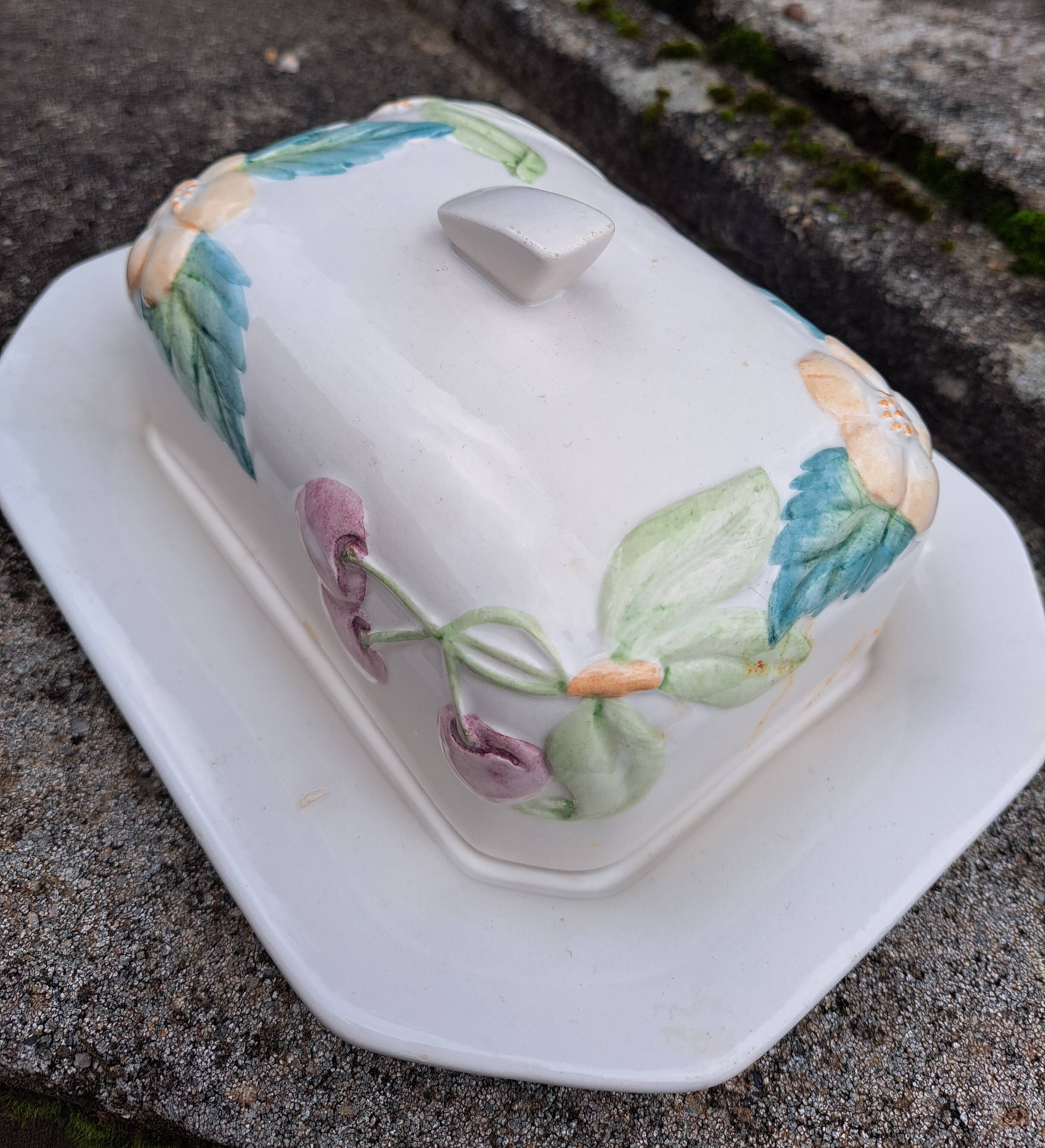 Flowered porcelain butter dish