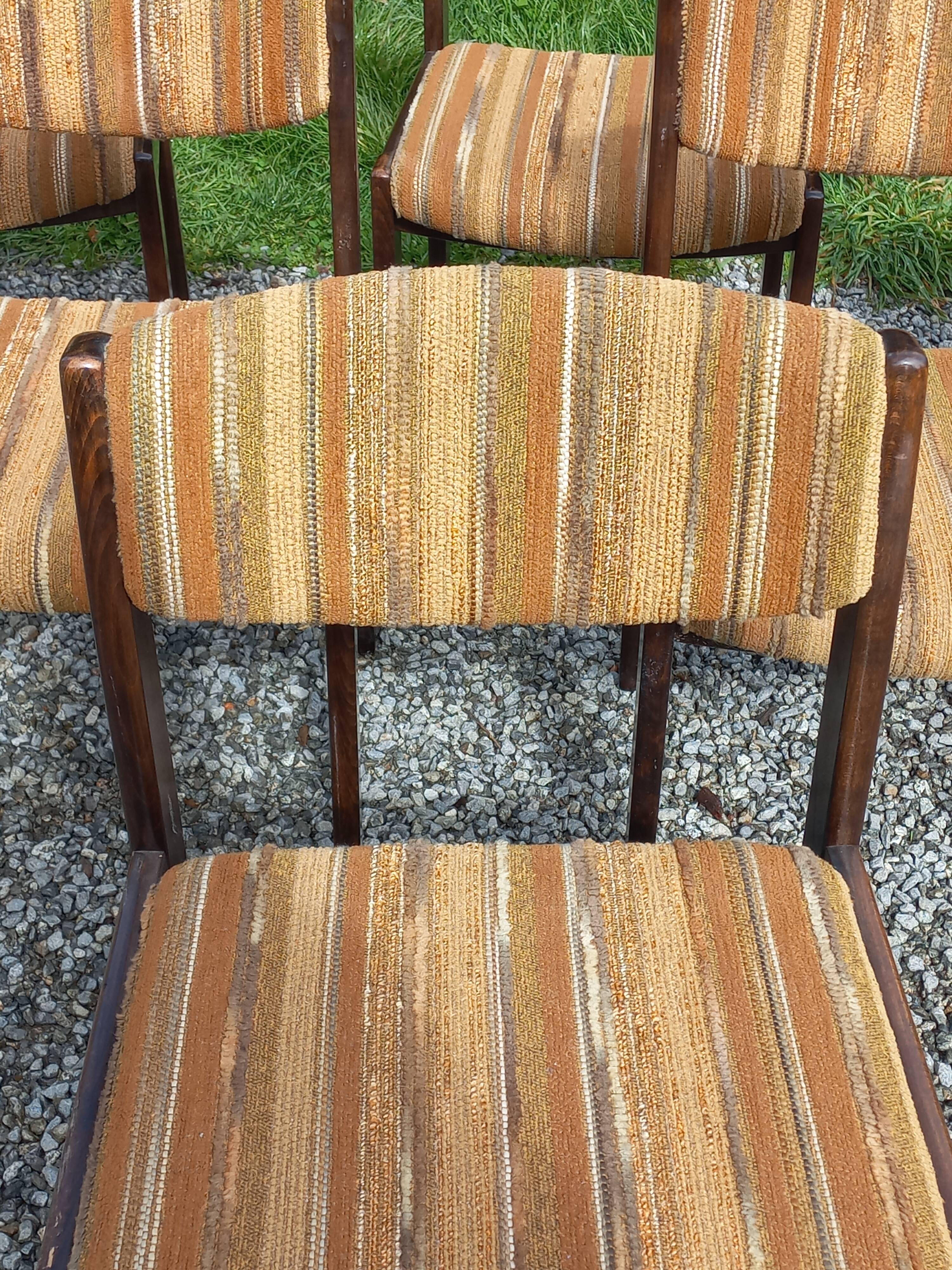 Set of 6 designer chairs from the 1970s.