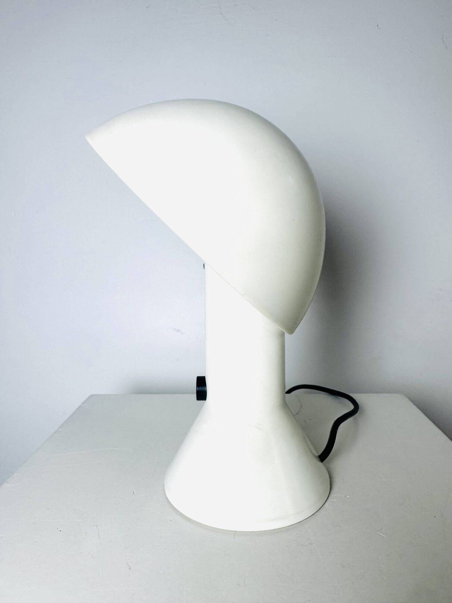Model 685 ‘Elmetto’ Table Lamp In White Abs By Elio Martinelli For Martinelli Luce, Italy 1970S