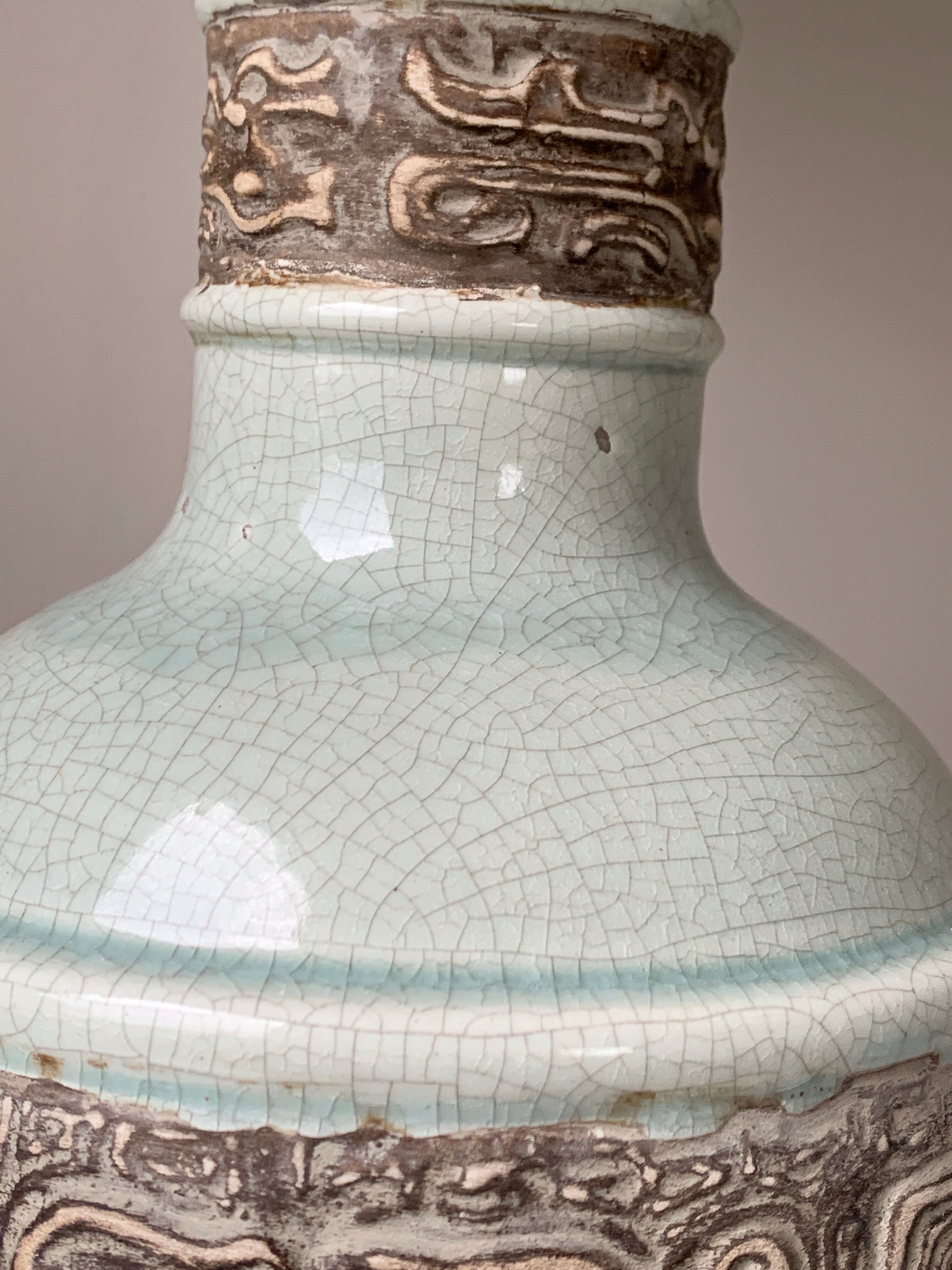 Vintage ceramic foot lamp